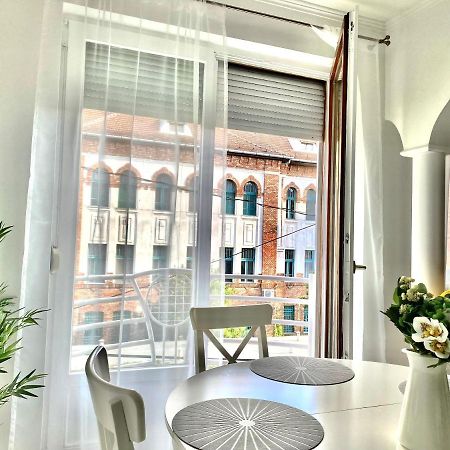 Mirell Apartman Szeged Ngoại thất bức ảnh